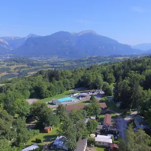 Team Holiday - Camping Le Balcon De Chartreuse 3*, Miribel-les-Échelles France
